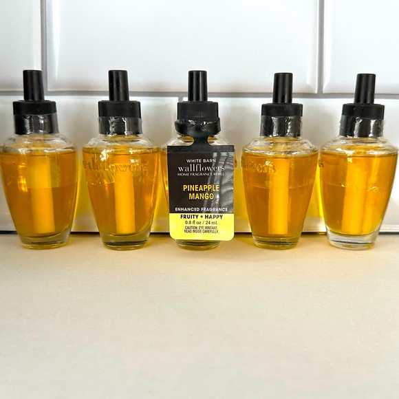 Bath & Body Works Other - 5 Pineapple Mango Wallflower Refills